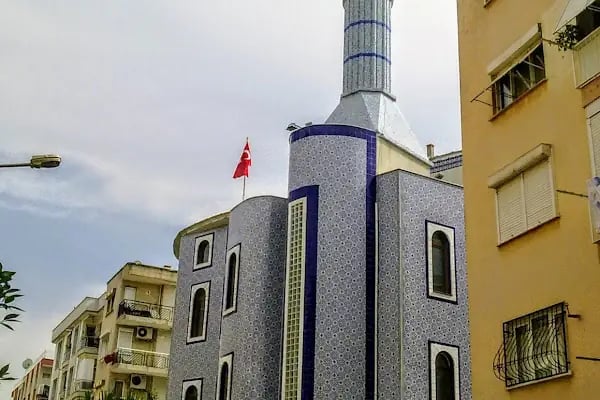 Güzelyalı Yeni Cami - Resim 1