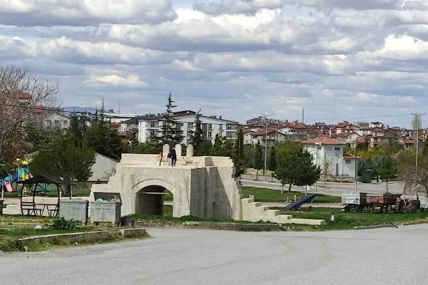 Beyşehir Kale kapısı - Resim 15