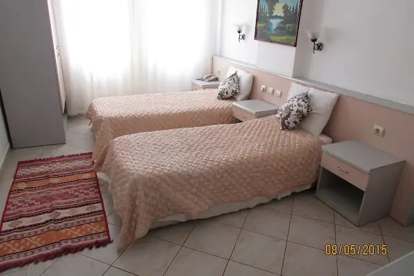 Şükrü Bey Apartmanı - Resim 2