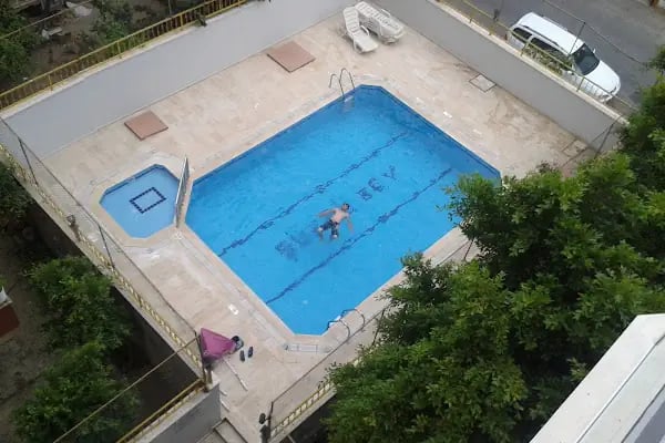 Şükrü Bey Apartmanı - Resim 3