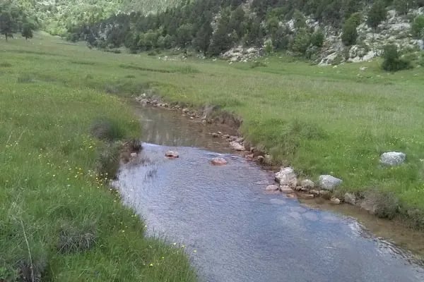 Bademli Belediyesi Şakiroğlu Çeşmesi - Resim 3