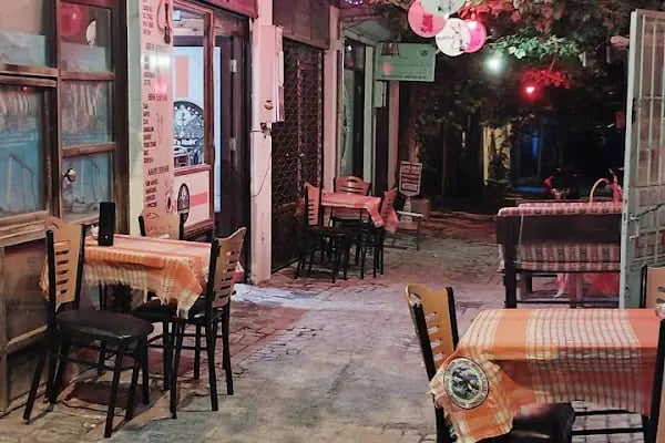 Arasta_nargile_evi - Resim 1