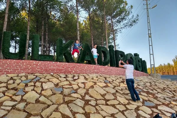 Dulkadiroglu Hayvanat Bahçesi - Resim 18