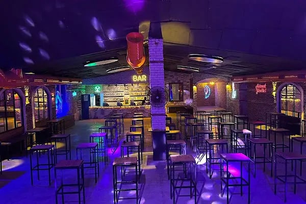 Bornova Sahne Performance Hall - Resim 2