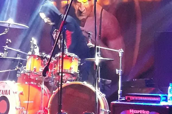 Bornova Sahne Performance Hall - Resim 13