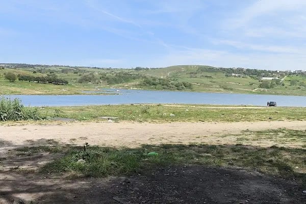 Ücretsiz Kamp karavan alanı - Resim 1