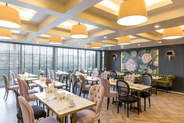 DoubleTree by Hilton İzmir Airport - Resim 9