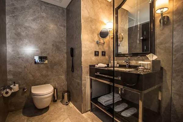 DoubleTree by Hilton İzmir Airport - Resim 4