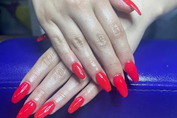 Burcu Yılmaz HAİR AND BEAUTY SALON - Resim 10
