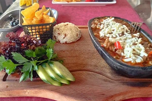 Happy Days Restaurant - Resim 10