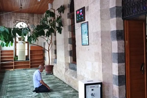Haci Veli Cami - Resim 14