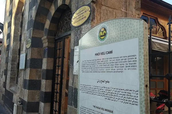 Haci Veli Cami - Resim 16