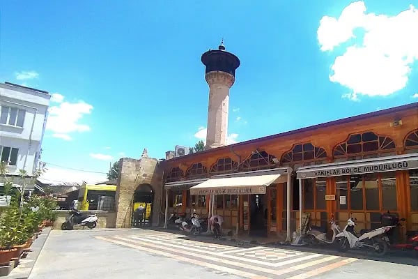 Haci Veli Cami - Resim 3