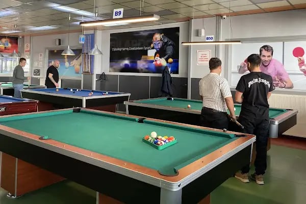 İzmit Belsa Bilardo - Masa Tenisi Salonu - Resim 15