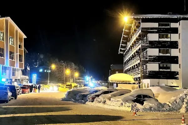 Uludağ Kayak Eğitim Ve Kamp Merkezi - Resim 1