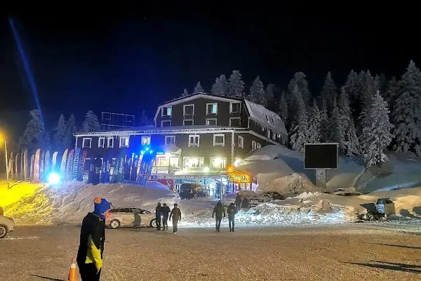 Uludağ Kayak Eğitim Ve Kamp Merkezi - Resim 20