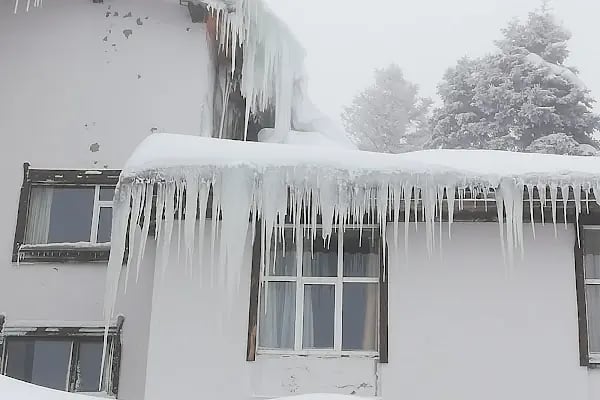 Uludağ Kayak Eğitim Ve Kamp Merkezi - Resim 13