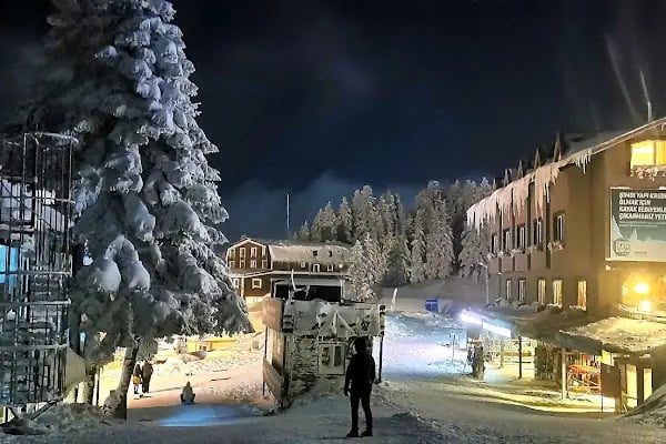 Uludağ Kayak Eğitim Ve Kamp Merkezi - Resim 15