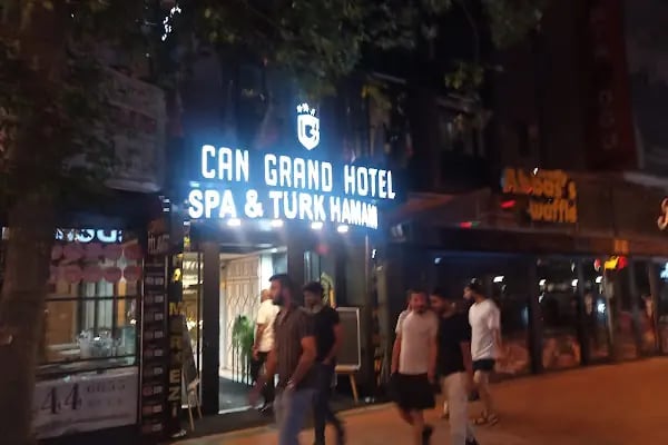 Can Grand Hotel - Resim 5