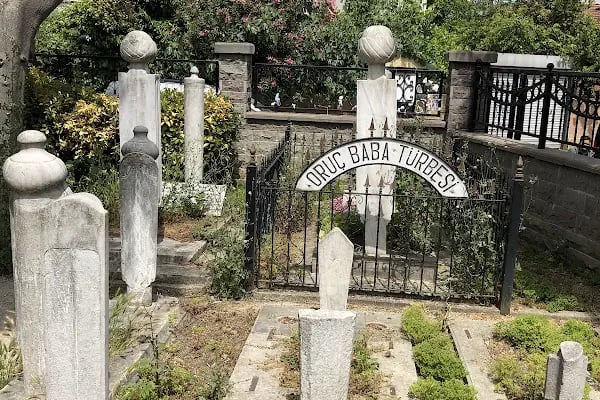 Oruç Baba Türbesi - Resim 1
