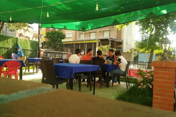 İlkim Cafe - Resim 18