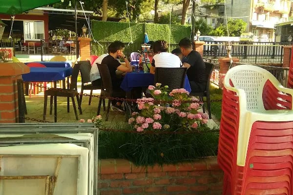 İlkim Cafe - Resim 10