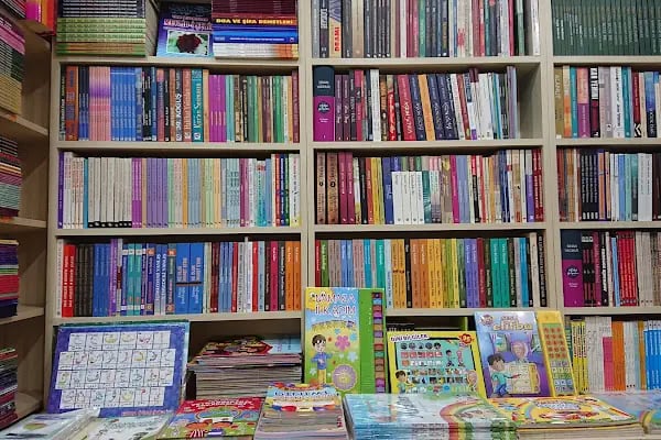 Edebali Kitap Evi - Resim 17