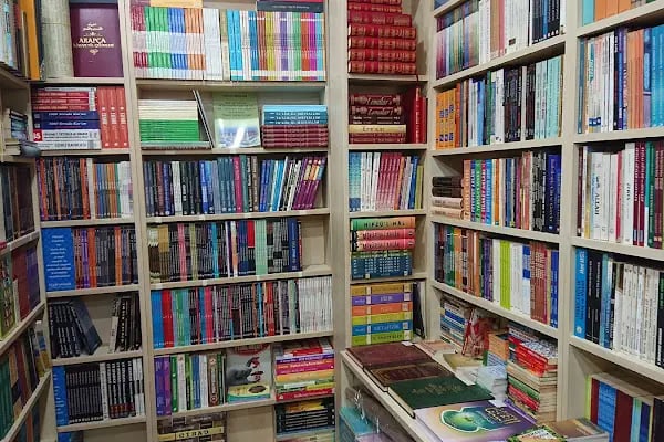 Edebali Kitap Evi - Resim 12
