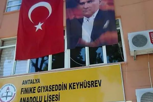 Finike Cumhuriyet Mesleki Ve Teknik Anadolu Lisesi - Resim 4