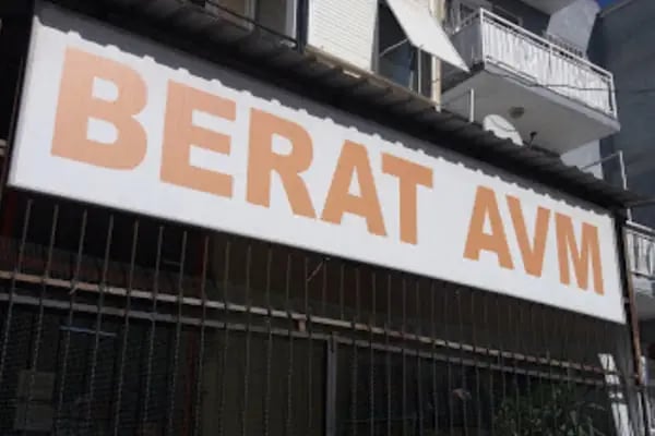 Berat Avm - Resim 3