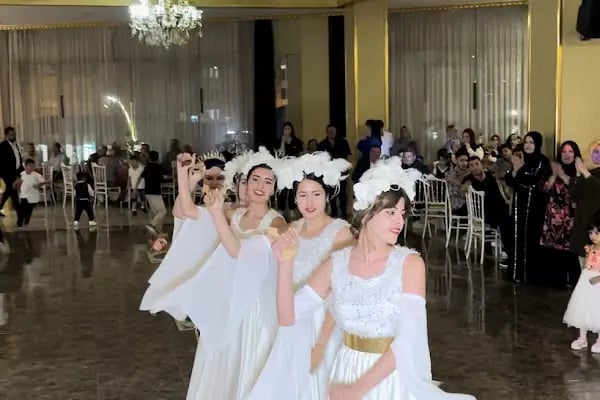 Altın Koşk Duyun Toplantı Sarayı - Resim 9