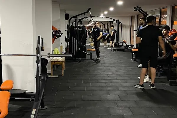 HeadtoHead Fitness Co. - Resim 9