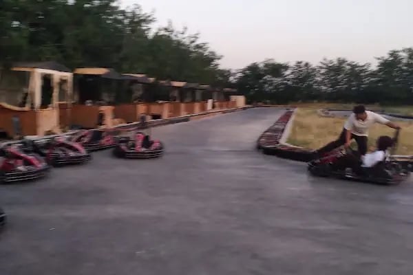 GrandPrix Go Kart kafe Restorant - Resim 5