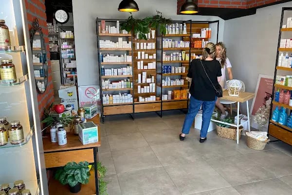 ECZANE LOTUS / BALÇOVA / PHARMACY LOTUS - Resim 11