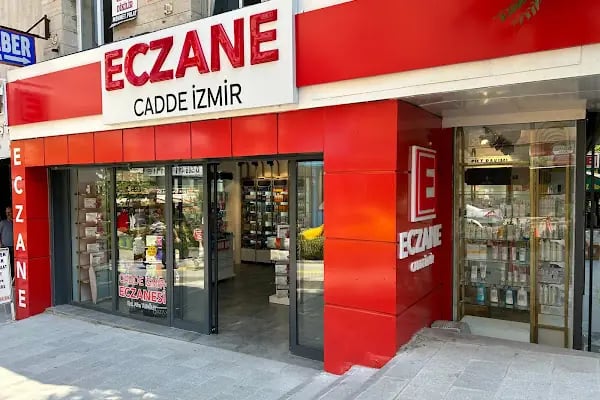 CADDE İZMİR ECZANESİ - Resim 2