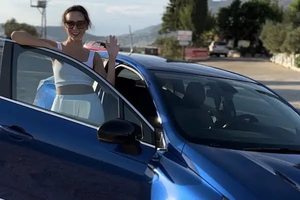 Rent Point Rent A Car - Resim 17