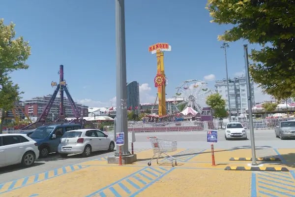 Konya Lunaparkı - Resim 17