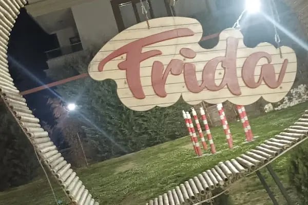 Frida Love - Resim 17