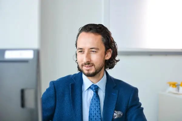 Prof. Dr. Gökhan MERİÇ - Ortopedi ve Travmatoloji - Resim 10