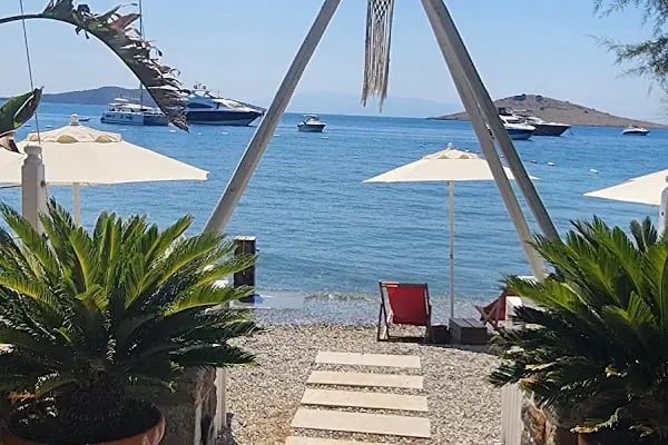 Surfer Caravan Beach - Resim 7
