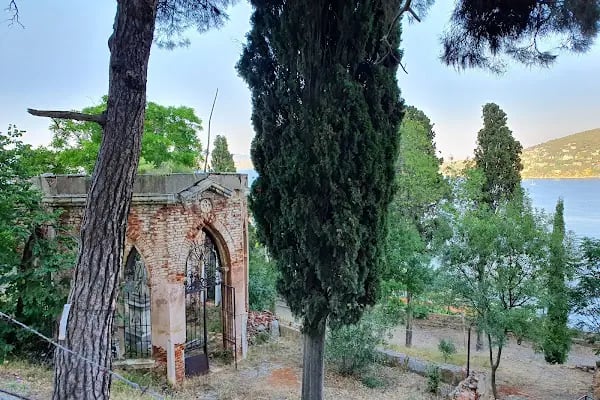 Kangelaris Ailesi Anıt Mezarı - Süslü Mezar - Resim 11