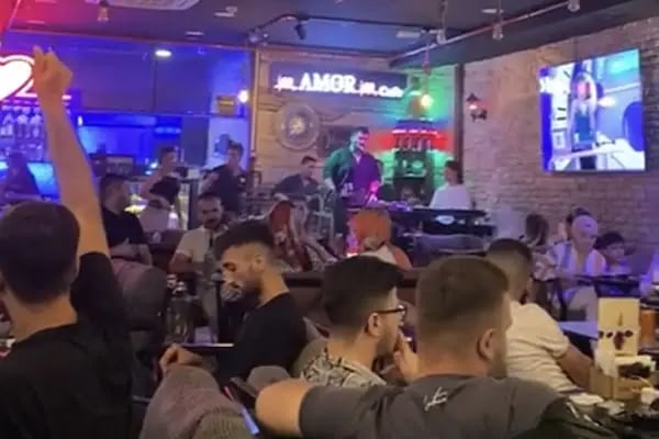 AMOR CAFE - Resim 10