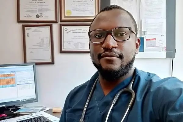 Uzm. Dr. Muhammed B. Jaiteh, İç Hastalıkları Uzmanı - Resim 1