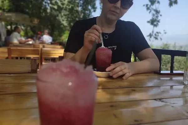 Çay bahçeleri - Resim 12