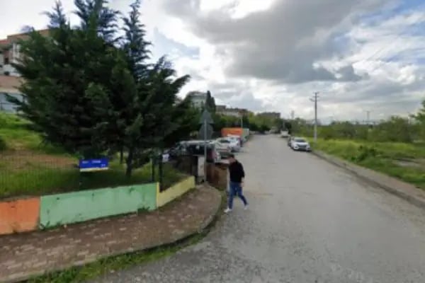 Yenimahalle İlk Orta Ve İmam Hatip Okulu - Resim 1