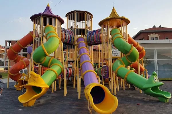 Serdivan Park - Resim 2