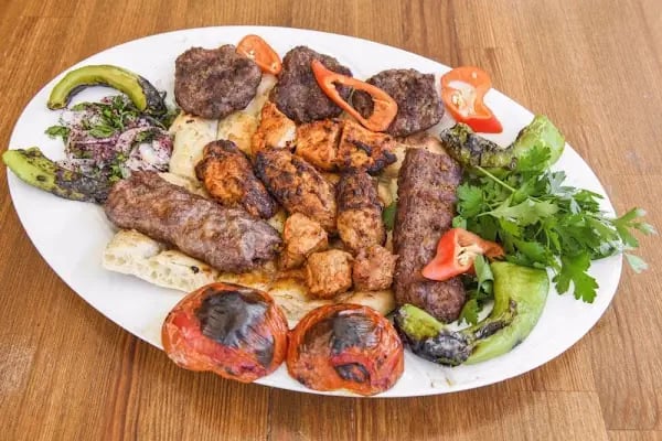 ŞEF DÖNER ARNAVUTKÖY - Resim 9