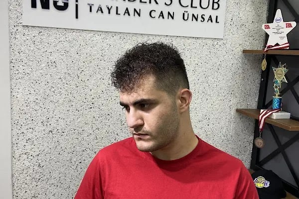Beyaz Kuaför &amp; Tattoocan Saloons - Resim 15