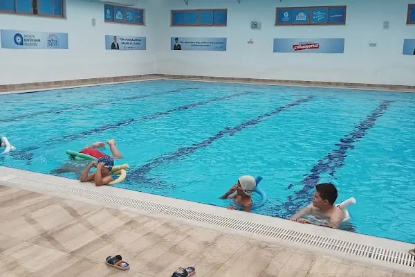 Elmalı Asfim (Antalya, Spor ve Fitness Merkezi) - Resim 4