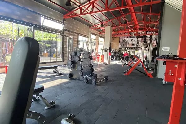 Hangar Life Fitness - Resim 2